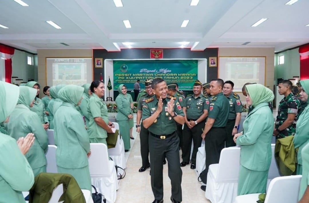 Buka Rakerda Persit, Pangdam Pattimura: Gunakan Hak Politik Secara Baik Dan Bijak