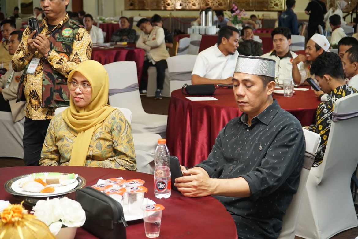 Bareng Daeng Ical, Husniah Talenrang Bicara Politik Kaum Muda