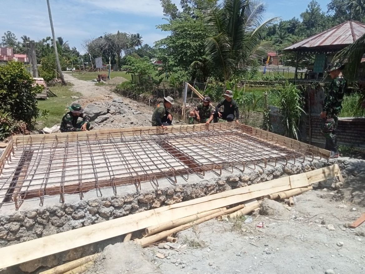 Tim Satgas TMMD Pasangkayu tetap Genjok Pembuatan Plat Duicker Desa Ako