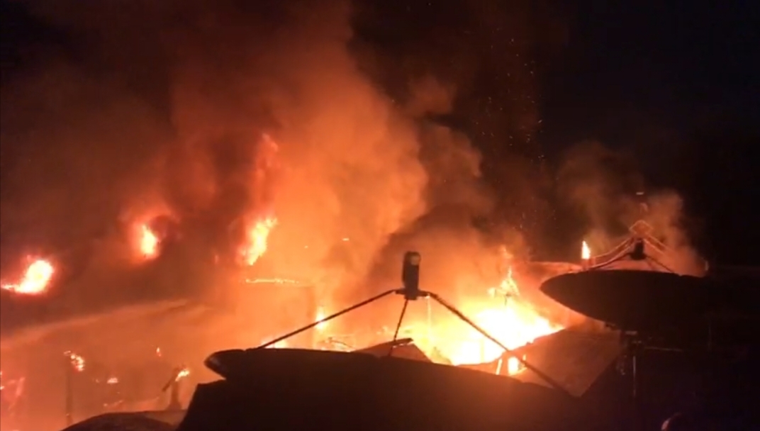 Sijago Merah Mengamuk, Rumah Warga di Jalan Kebangkitan No. 19, Makassar, Sulawesi Selatan Terbakar