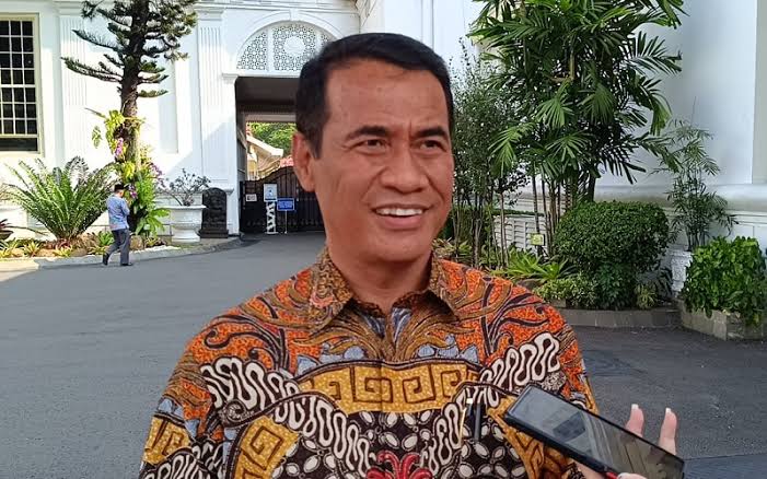 Amran Sulaiman Akan Gantikan SYL Jadi Menteri Pertanian,Dilantik Hari Ini?