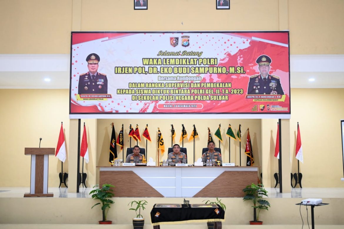 Wakalemdiklat Polri Irjen Pol Eko Budi Sampurno Berikan Pengarahan di SPN Mekkatta