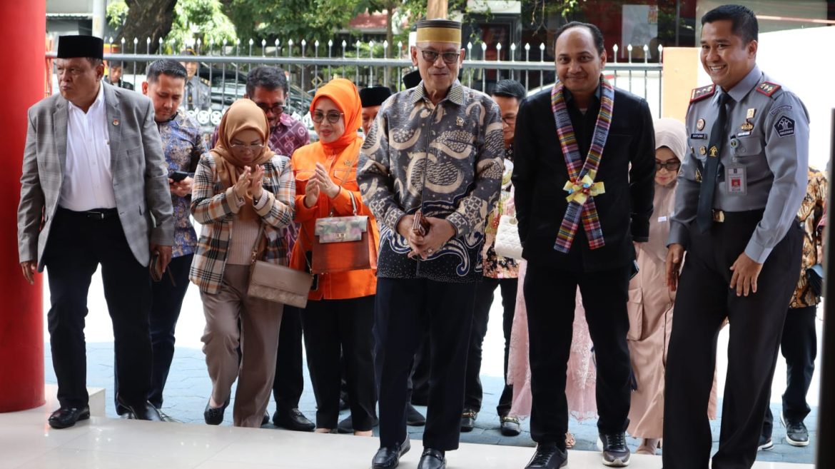 27 Anggota DPD RI Melakukan Kunker, Bapas Kelas 1 Makassar Akhiri Pekan Dengan Penuh Rasa Syukur