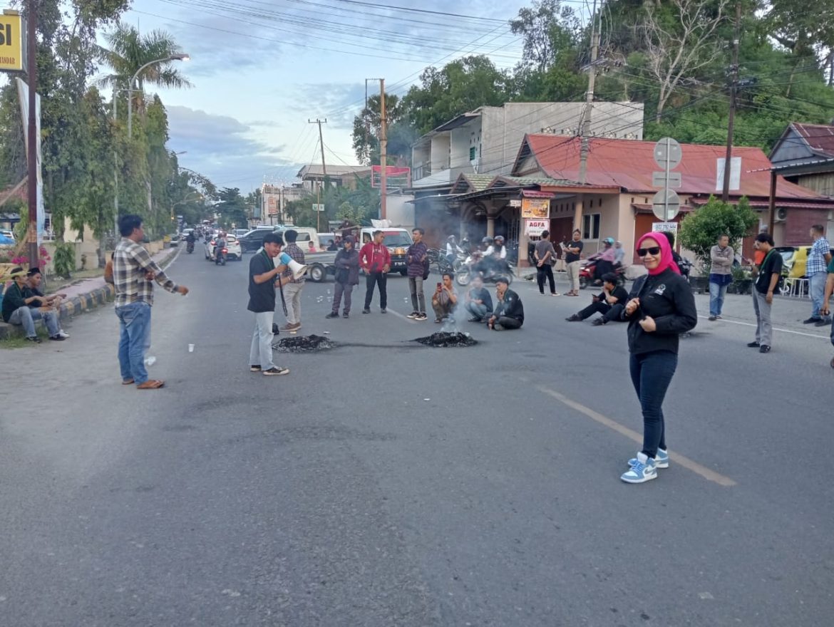 Gegara Mempublikasikan Keracunan Massal, Wartawati Asal Mejene Di Ancam Orang Tak Di Kenal