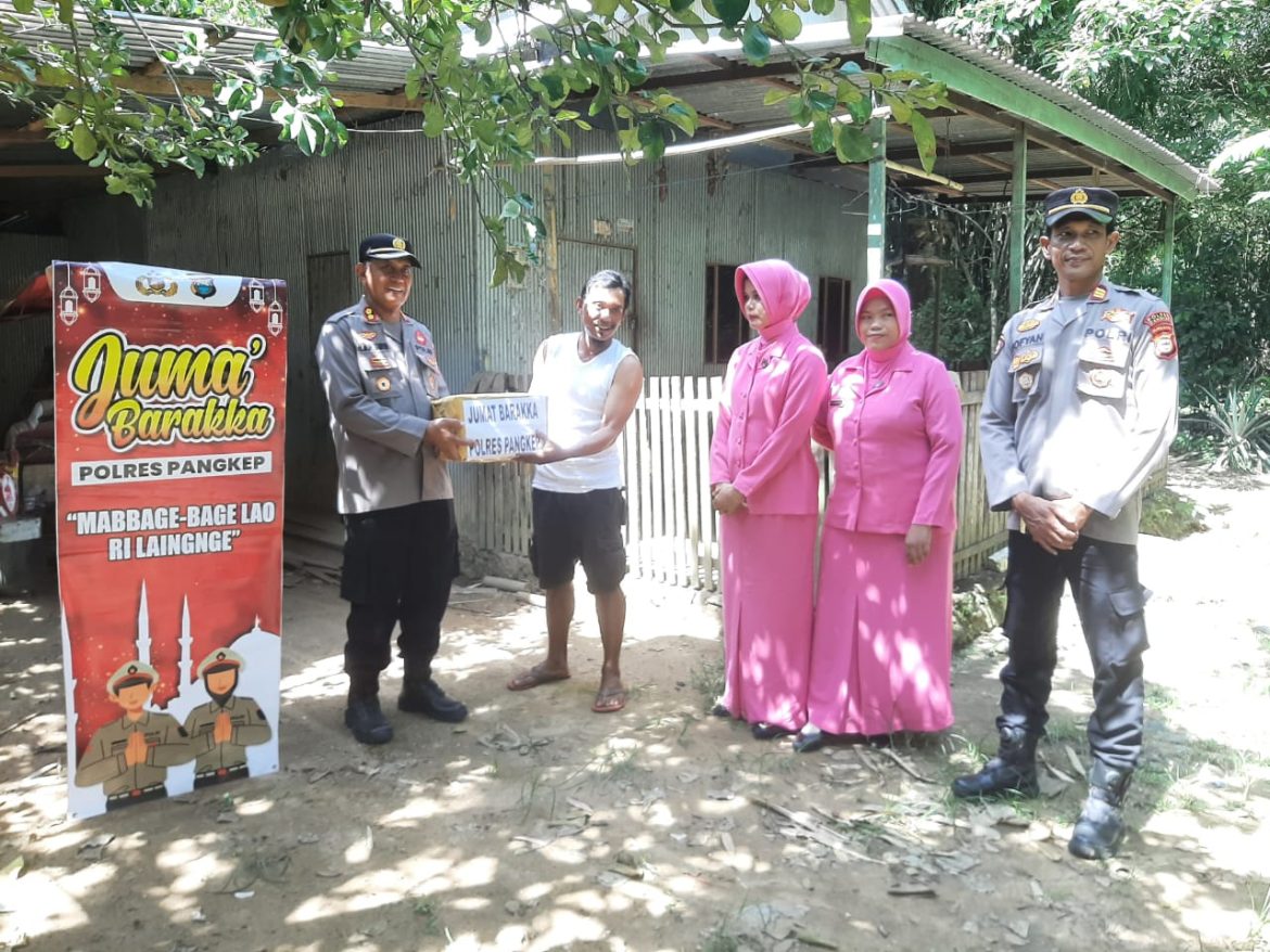Jum’at Curhat Kapolres Pangkep Bersama Warga Kampung Batunaparan