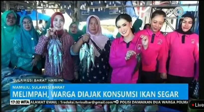 Blusukan ke Pasar TPI, Ketua Bhayangkari Ny. Miranti Adang Ajak Masyarakat Penuhi Gizi dengan Ikan Segar