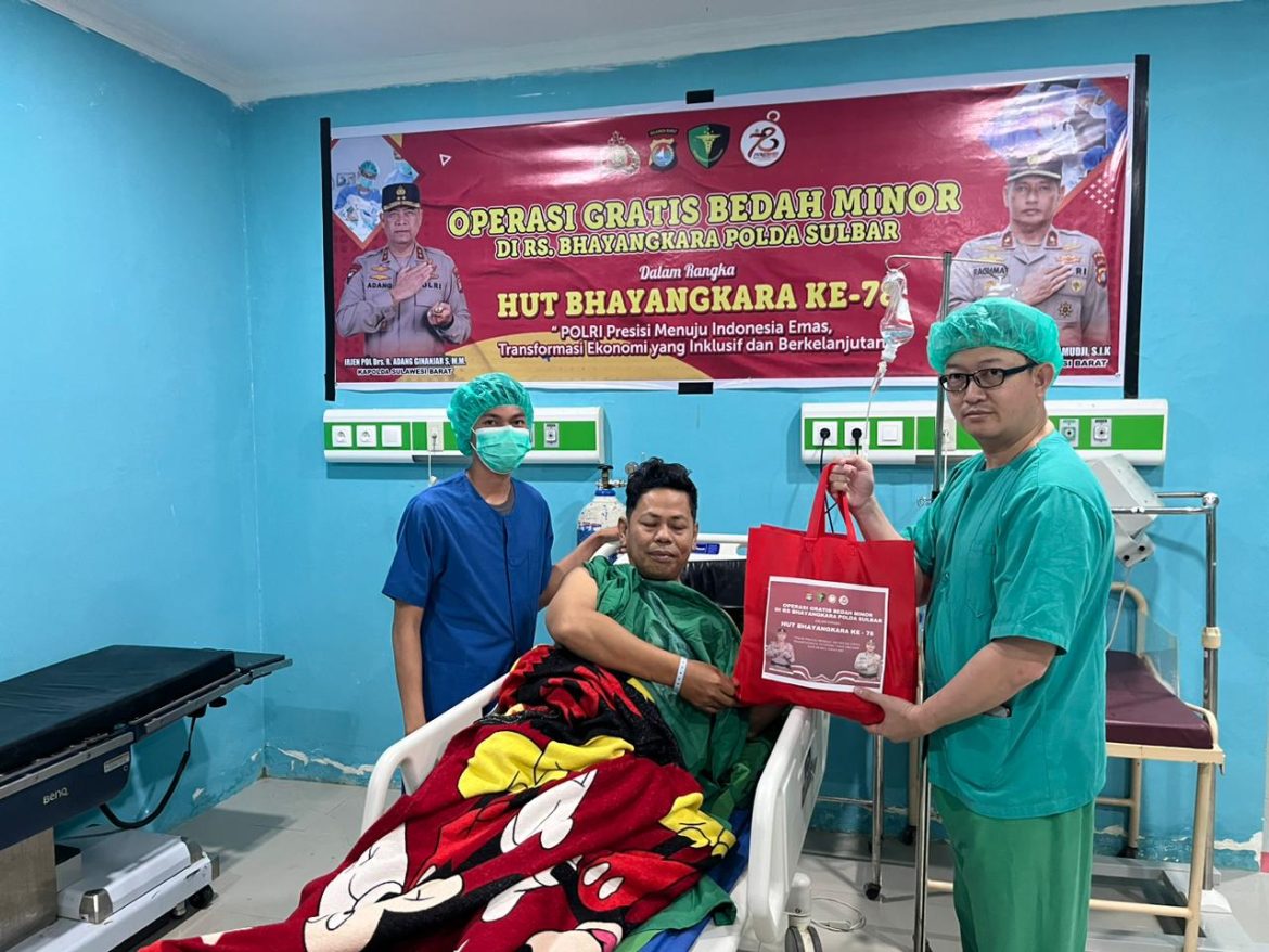 Jelang HUT Bhayangkara, RS Bhayangkara Polda Sulbar Gelar Operasi Bedah Minor Gratis  