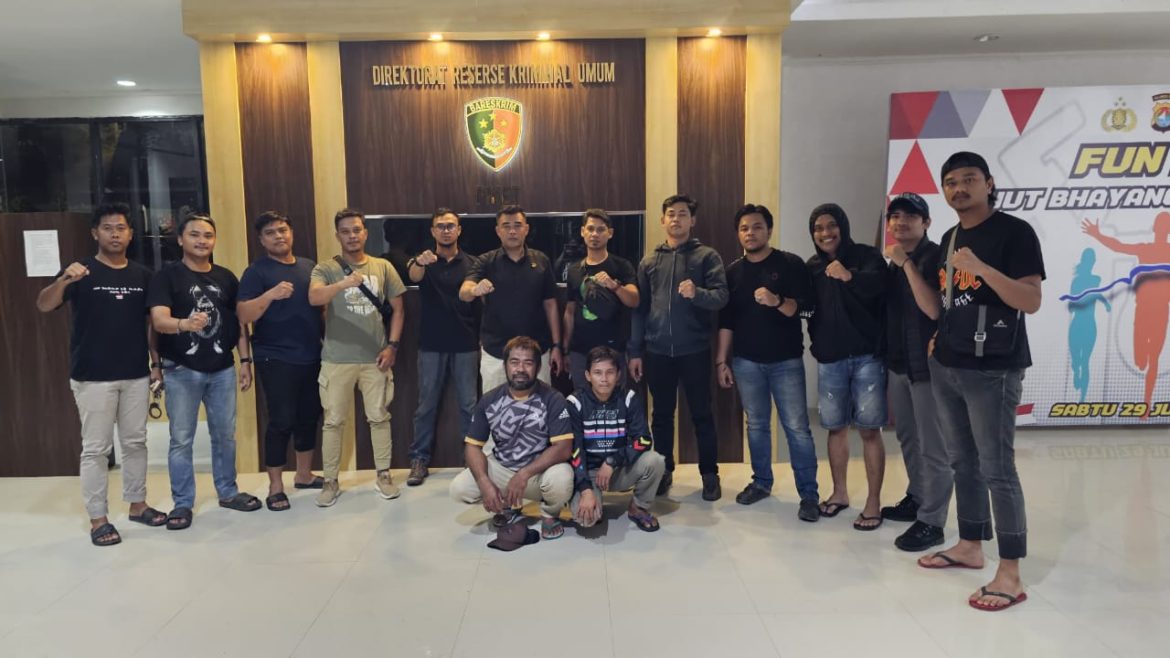 Polda Sulbar Amankan DPO Kasus Penganiayaan Berujung Kematian Di Desa Dungkait