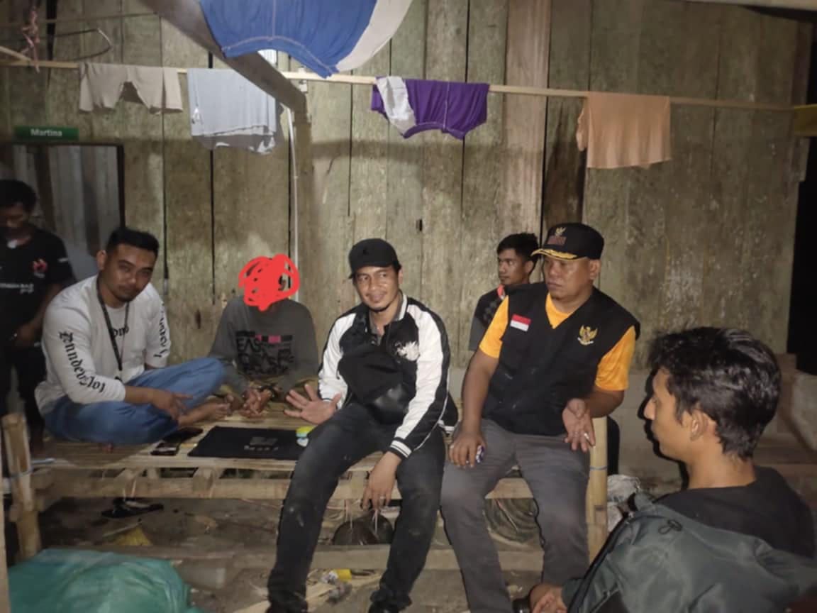 Sat Narkoba Polres Pasangkayu Polsek Bambalamotu Berhasil Menangkap Pelaku Pengedaran Narkoba Jenis Sabu