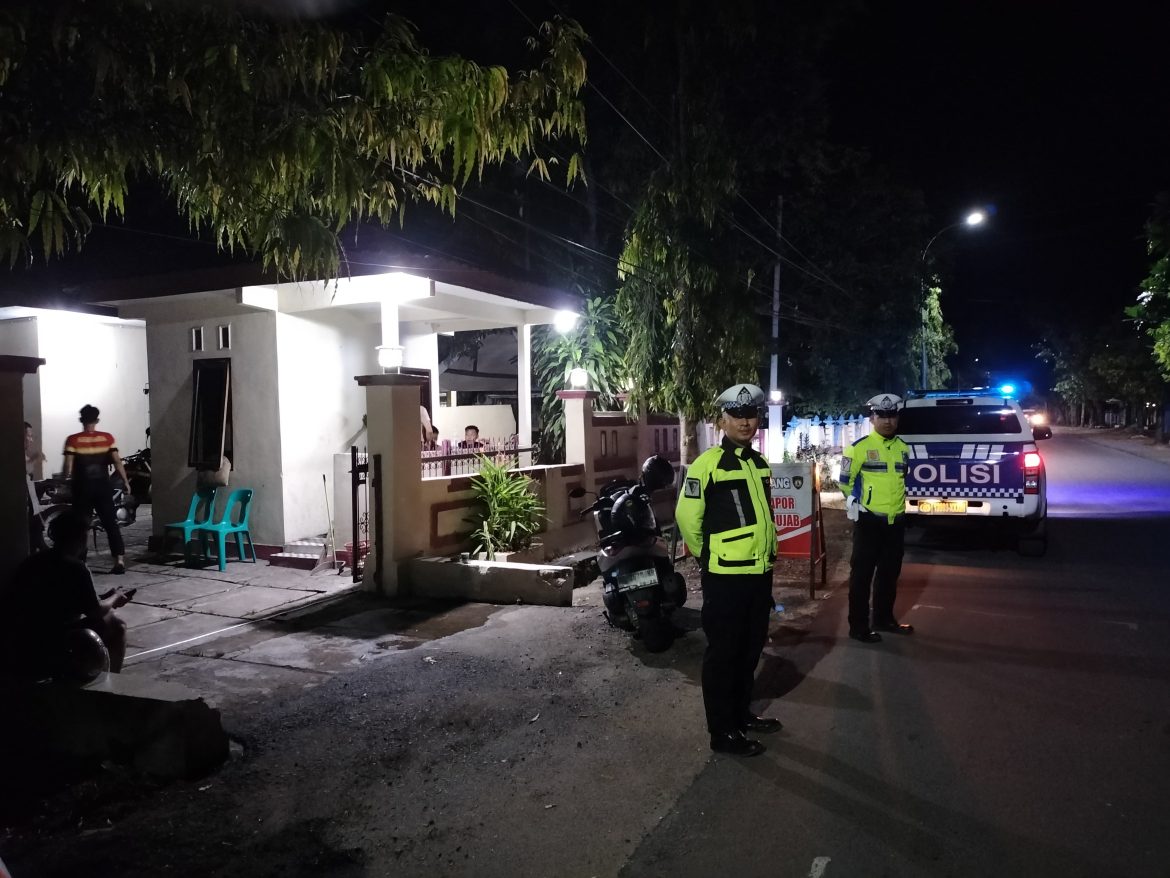 Sat Lantas Polres Polman Laksanakan Blue Light Patrol, Antisipasi Gangguan Lalu Lintas Di Wilayah Hukumnya