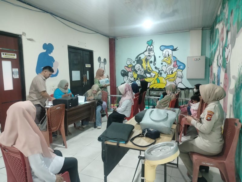 Peringati Hari Kontrasepsi Sedunia, RS. Bhayangkara Polda Sulbar Dan Dinas PPKB Mamuju Berikan Pelayanan KB Gratis