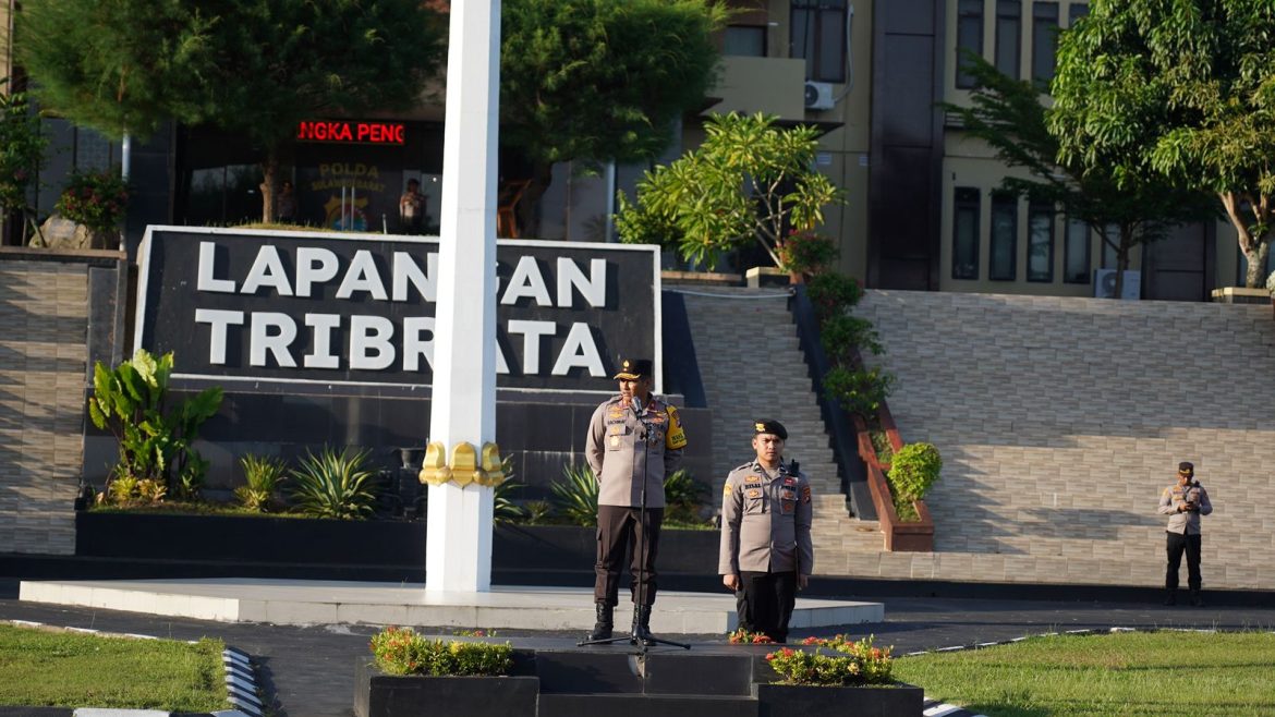 Wakapolda Sulbar Tekankan Pentingnya SOP Dalam Pelaksanaan Tugas