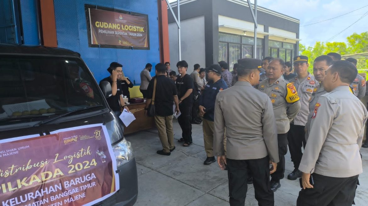 Pastikan Pengawalan Logistik Pemilu Majene Aman, Wakpolres Majene Kontrol Langsung ke Lapangan!