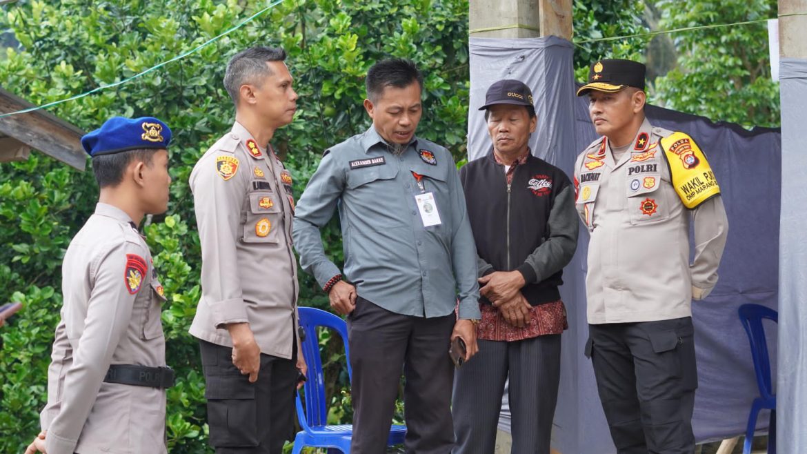 Wakapolda Sulbar Cek Langsung Keamanan TPS Di Mamasa, Pastikan Pilkada Aman Dan Terkendali