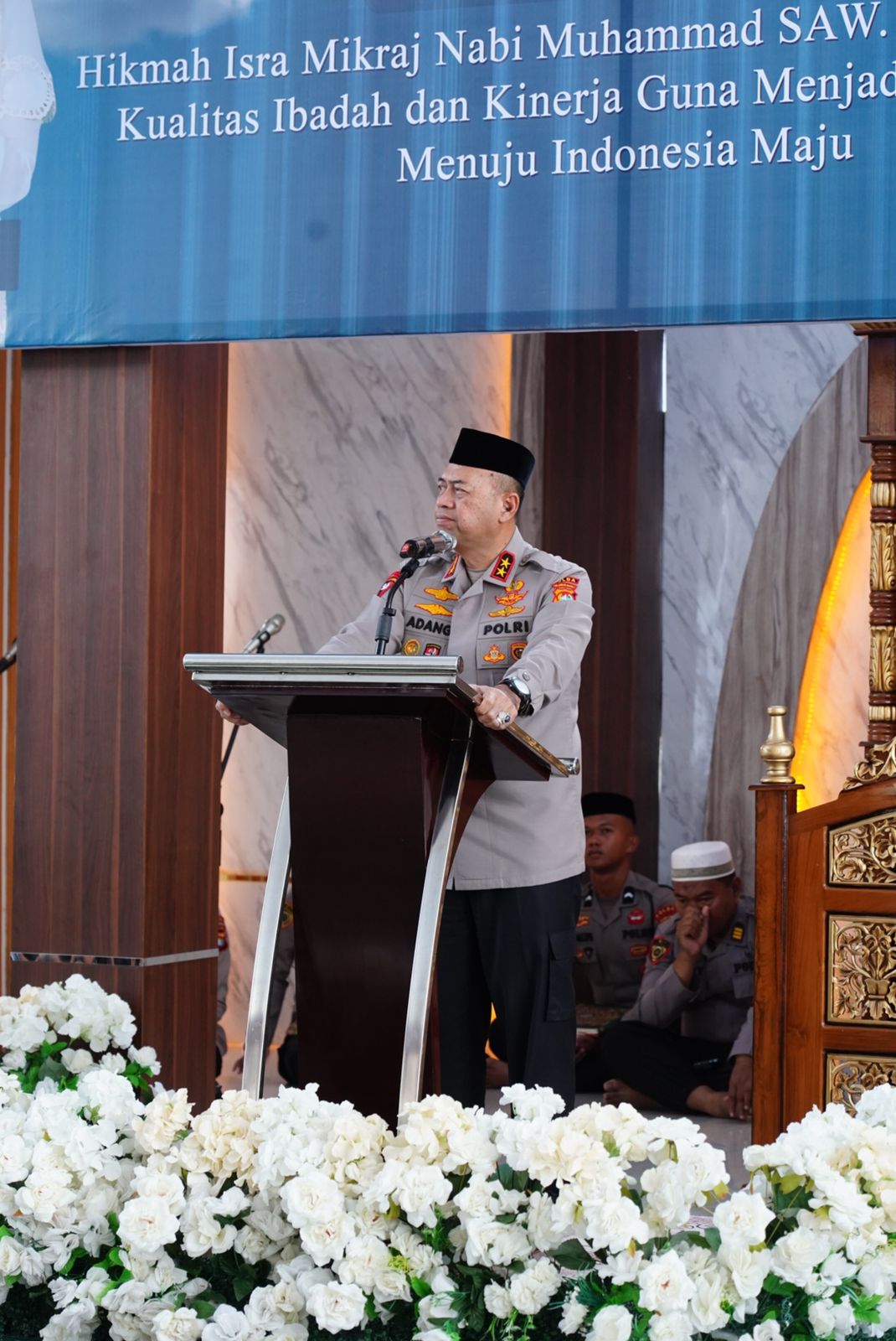 Hikmah Isra Makraj, Kapolda Sulbar: Tingkatkan Ibadah Dan Kinerja