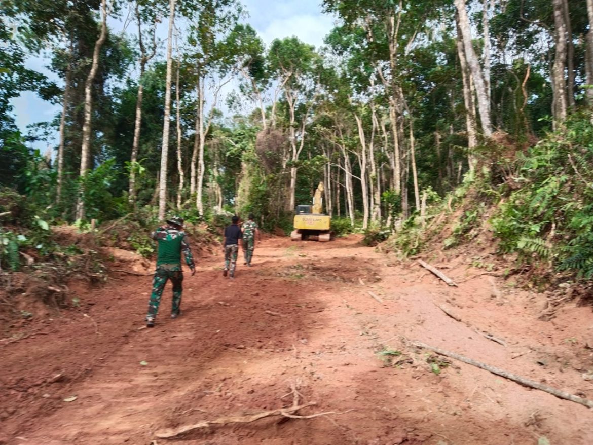 TMMD ke-123 Satgas TNI Percepat Penyelesaian Jalan Demi Kesejahteraan Warga