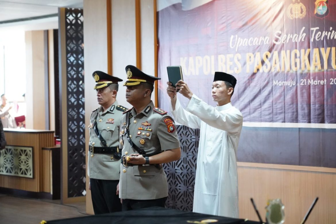Kapolda Sulbar Pimpin Sertijab Kapolres Pasangkayu: Harapan untuk Kinerja Yang Lebih Baik