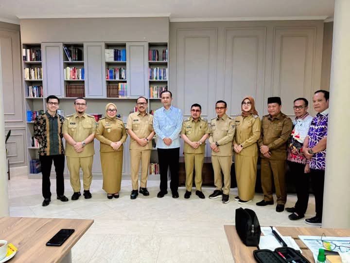 Wakil Bupati Pasangkayu Hadiri Pertemuan Strategis di Kementerian Transmigrasi
