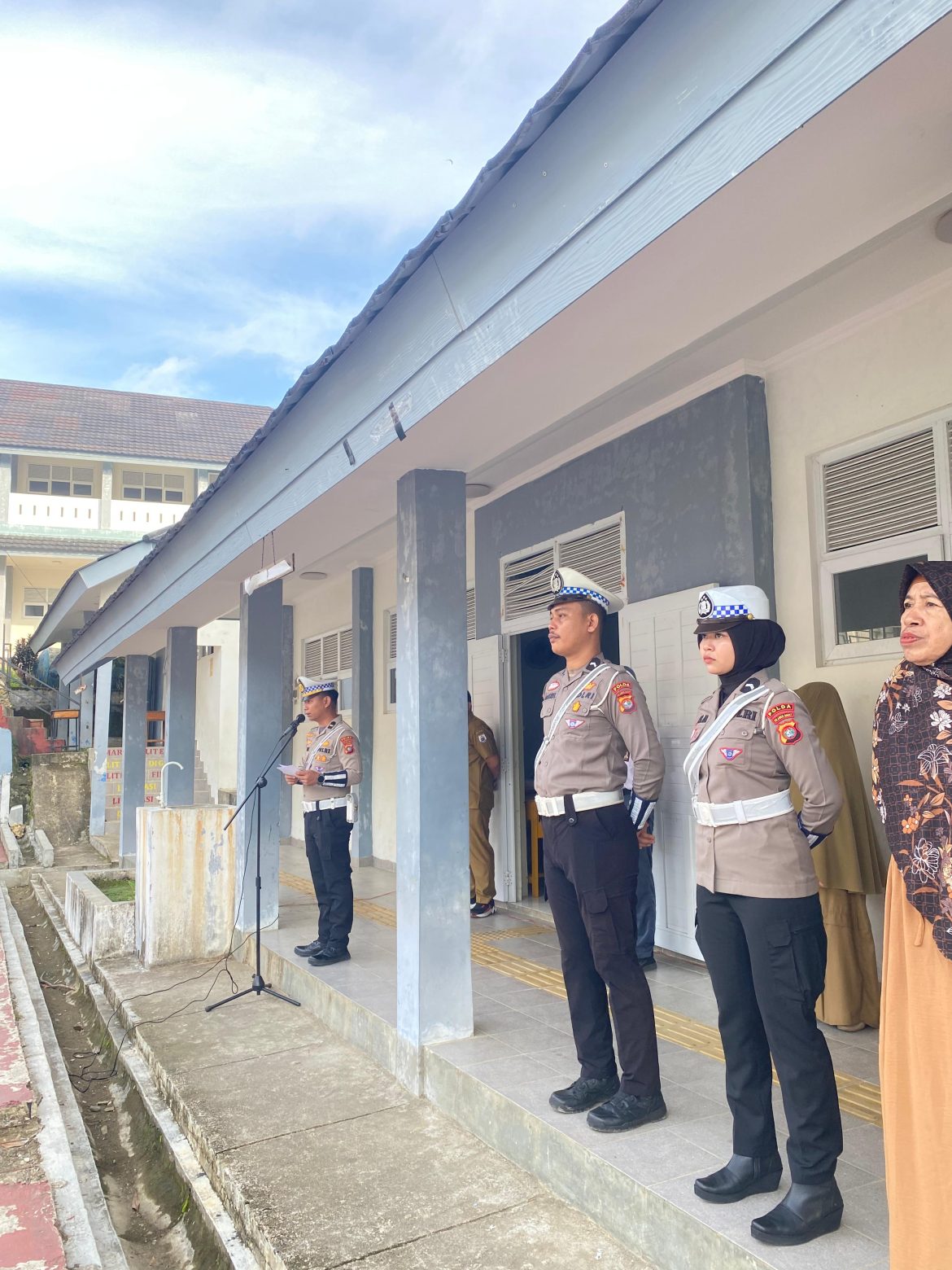 Polda Sulbar Sosialisasi Tertib Lalu Lintas di Sekolah