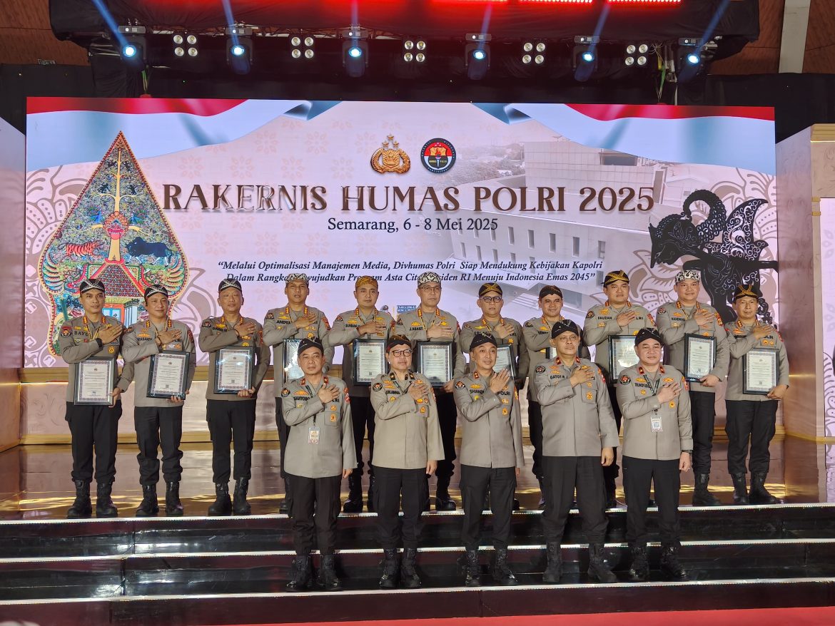 Bid Humas Polda Sulbar Raih Penghargaan Nasional di Rakernis Polri
