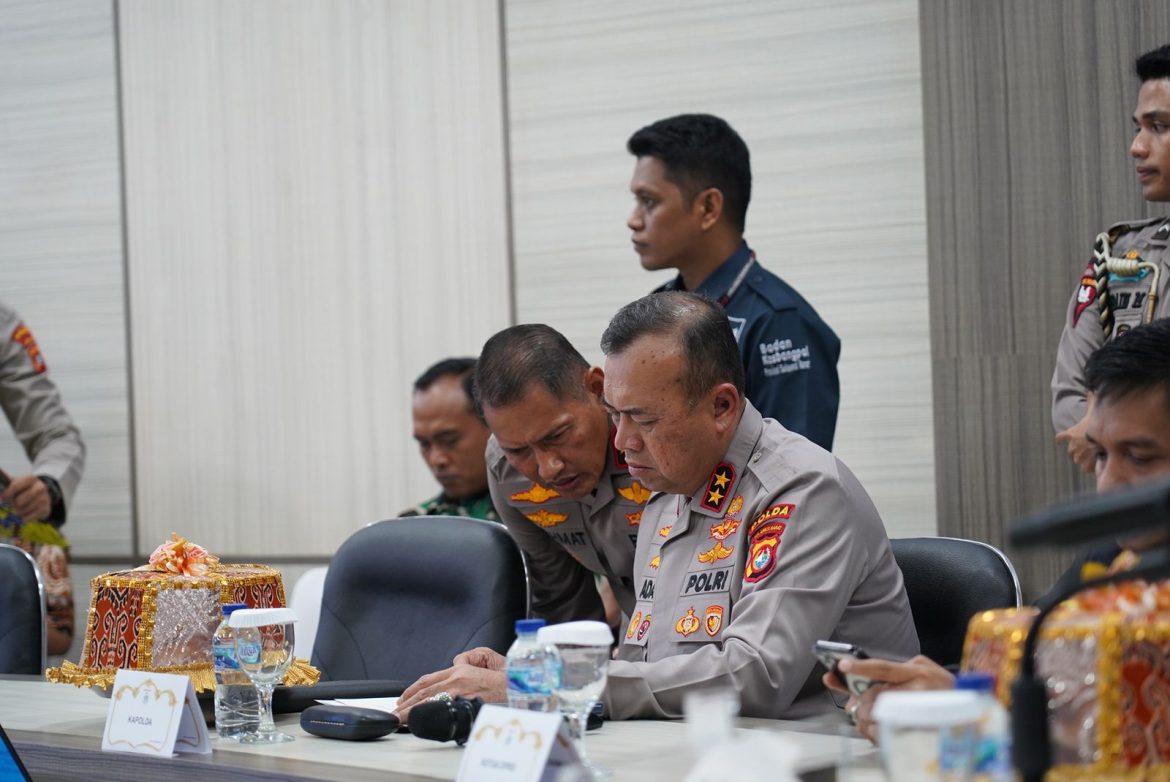 Kapolda Sulbar Hadiri Rakor Forkopimda: Perkuat Sinergi Demi Iklim Investasi yang Kondusif