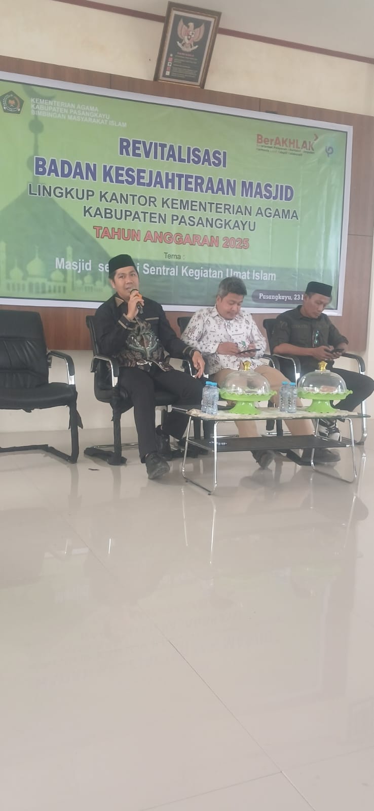 Hidupkan Kembali BKM , Kakandepag : Masjid Bukan Hanya Untuk Sholat Tapi Sentral Kegiatan Ummat & Masyarakat