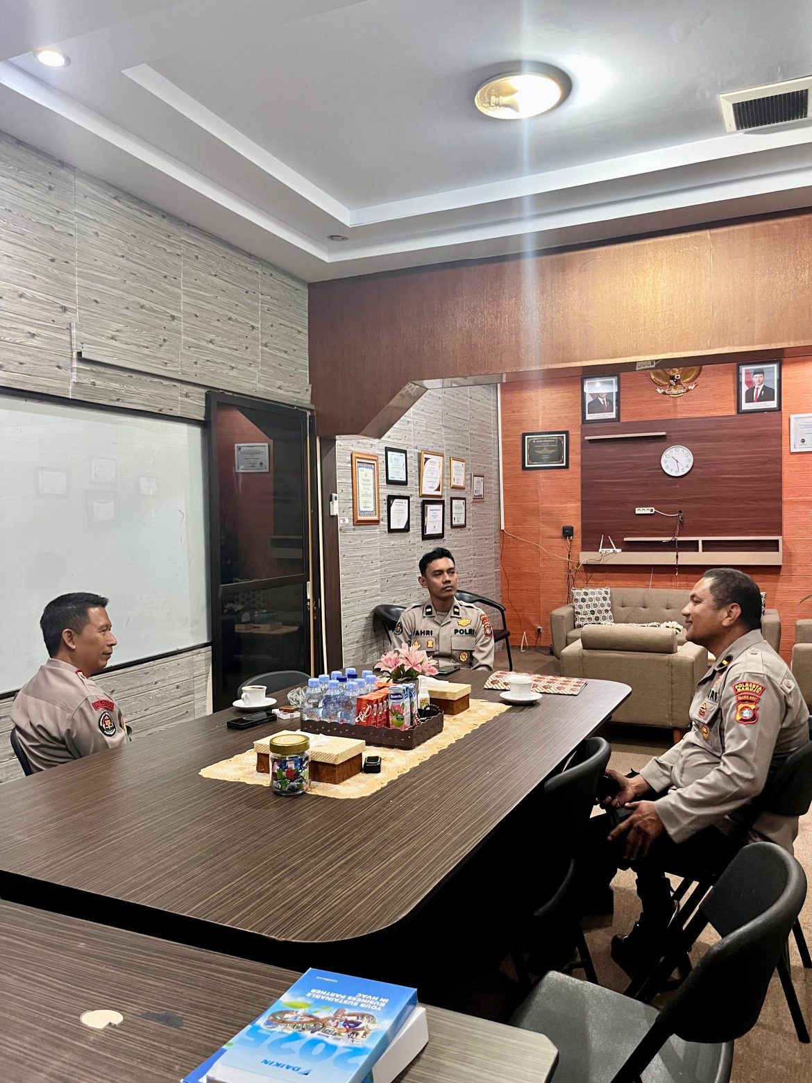 Kombes Slamet Wahyudi Dorong Humas Polresta Mamuju Perkuat Citra Polri