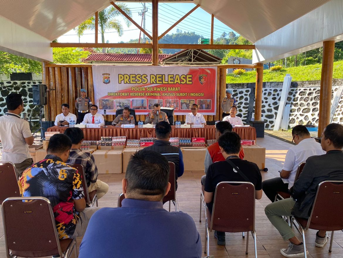Ditkrimsus Polda Sulbar Bongkar Peredaran Ribuan Rokok Ilegal, 13.600 Pax dari Belasan Merek Rokok Disita
