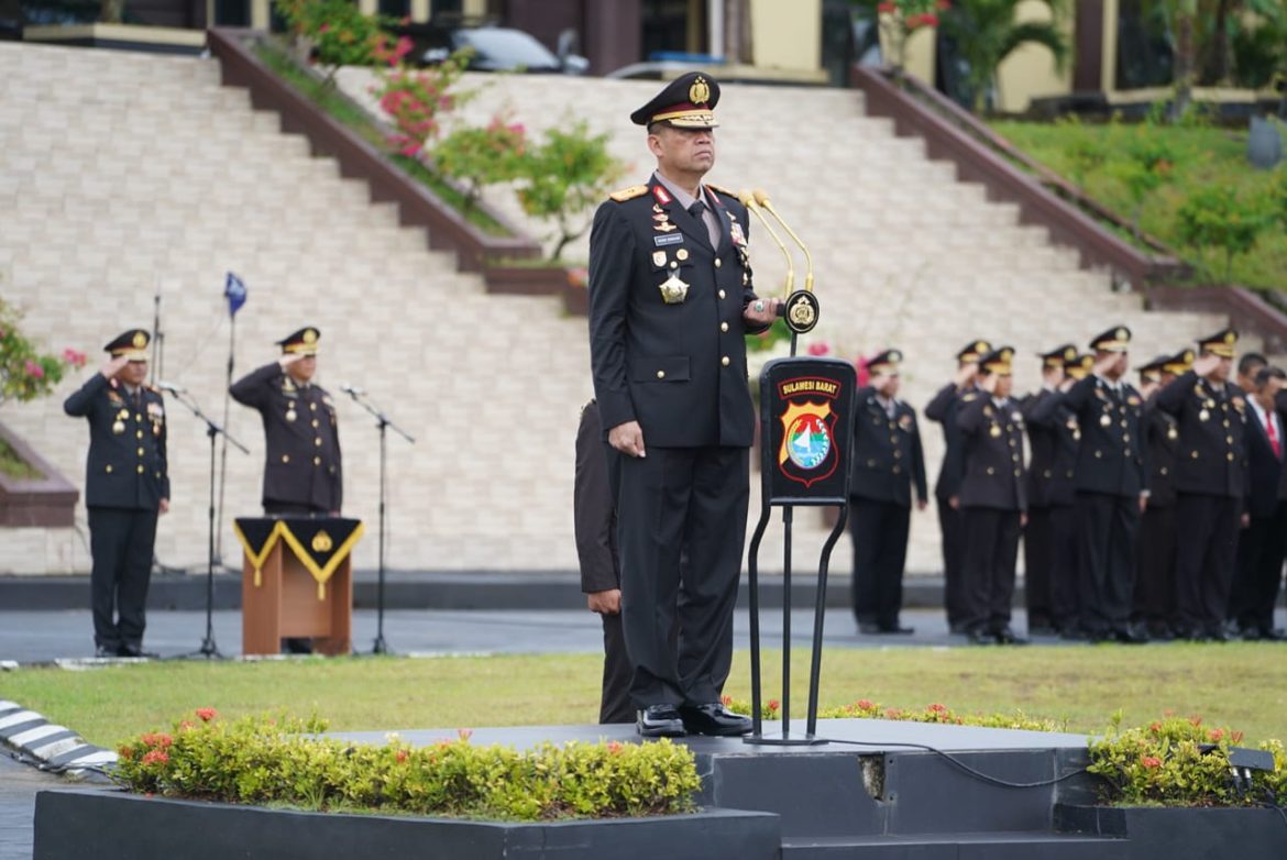Kapolda Sulbar Pimpin Upacara Hari Lahir Pancasila ke-79