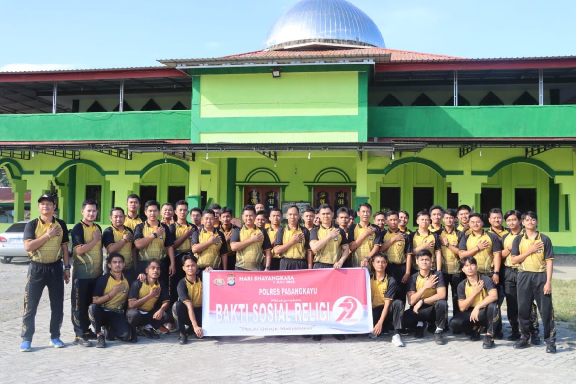 Di HUT Ke 79 Bhayangkara Polres Pasangkayu Laksanakan Baktisosial Ketempat Ibadah