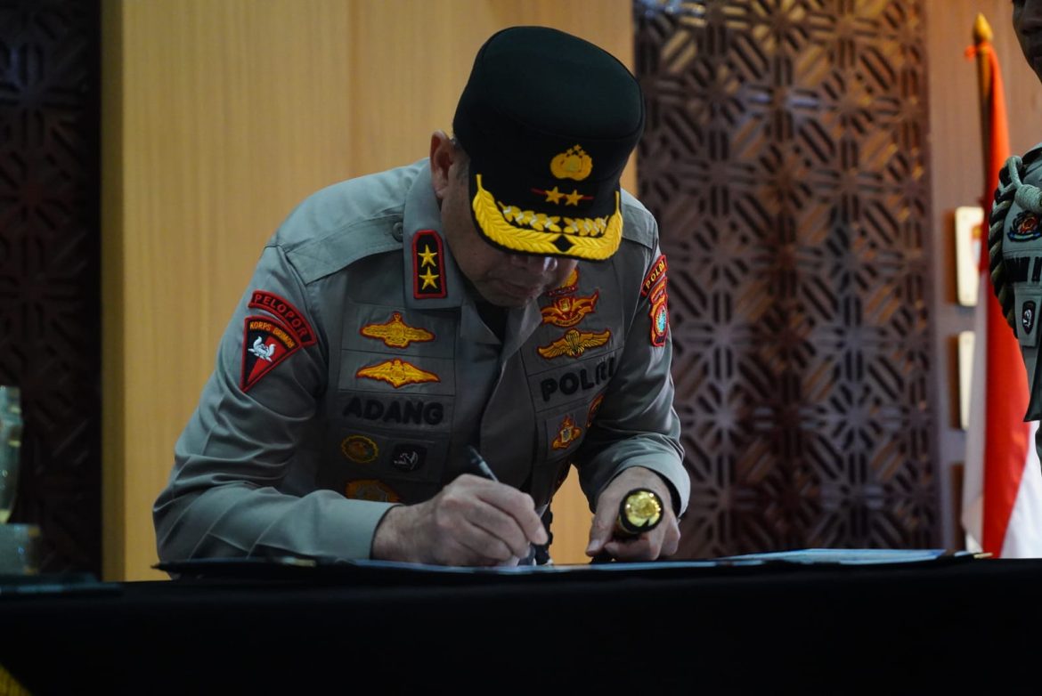 Kapolda Sulbar Pimpin Sertijab Wakapolda Baru