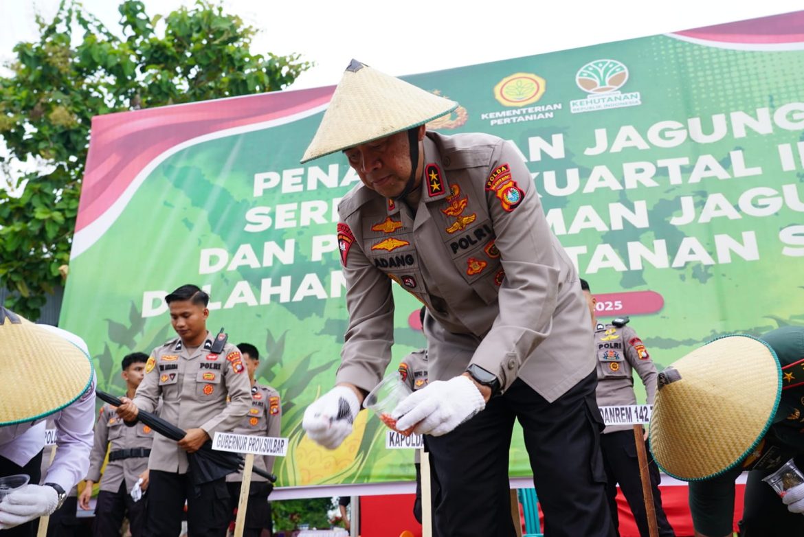 Kapolda Sulbar Pimpin Tanam Jagung Serentak Dukung Swasembada Pangan