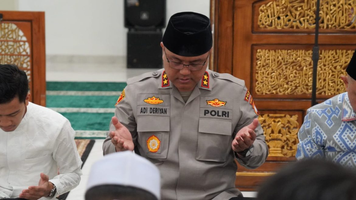 Kapolda Sulbar Bersama Forkopimda Gelar Doa Bersama untuk Kedamaian Sulbar di Tengah Gejolak Unjuk Rasa