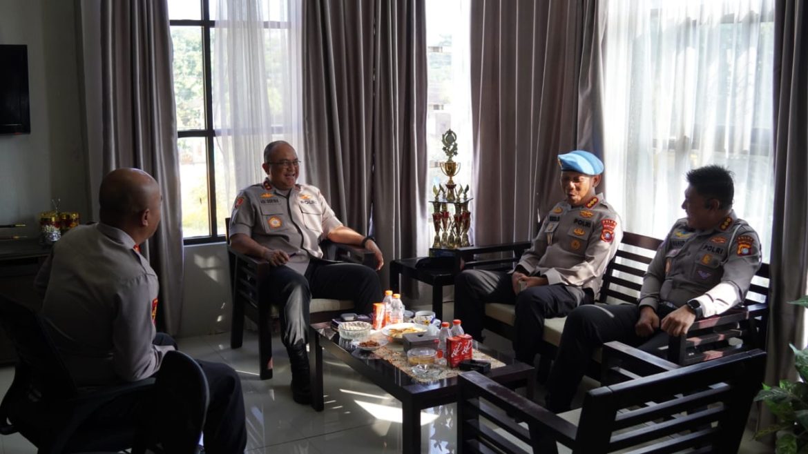 Kapolda Sulbar Kunjungi Polres Polman, Tekankan Sinergi dan Pelayanan Ikhlas kepada Masyarakat
