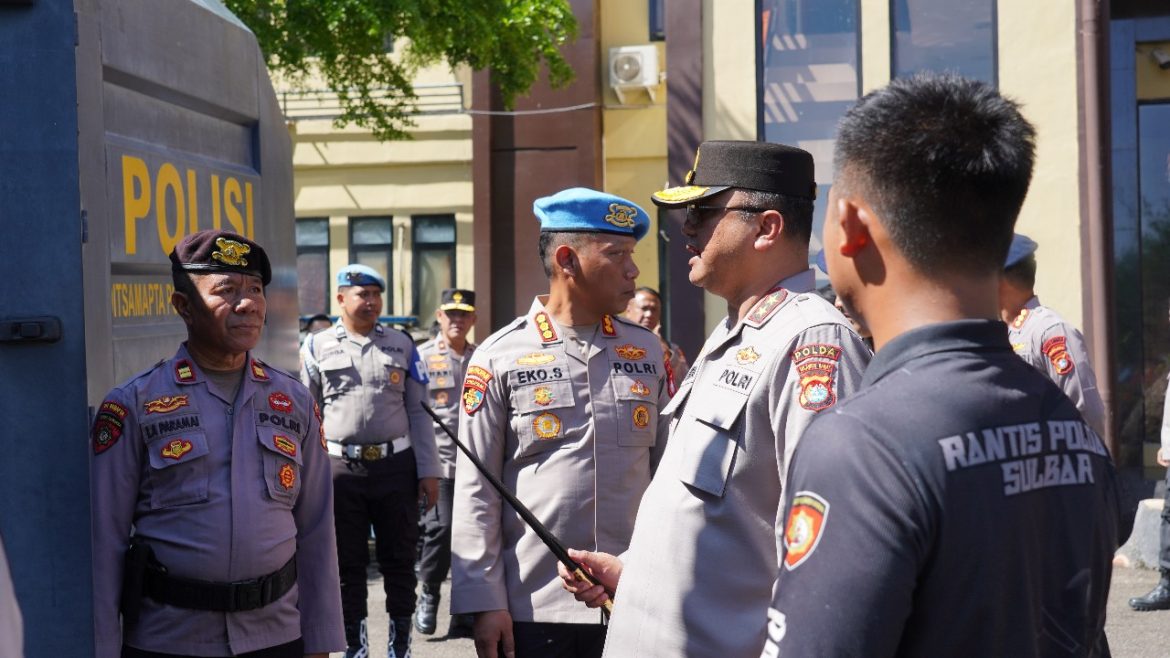 Kapolda Sulbar Pastikan Kesiapan Kendaraan Taktis, Antisipasi Potensi Anarki dalam Unjuk Rasa
