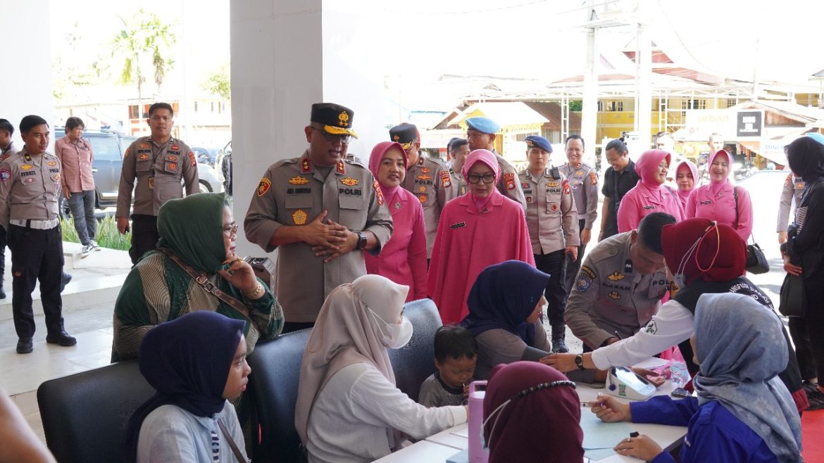 Ditlantas Polda Sulbar Gelar Bakti Kesehatan dan Baksos, Meriahkan Hut Lantas ke-70!