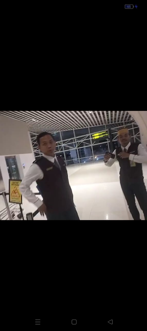 Pelayanan Bandara Hasanuddin Makassar Disorot : Keluarga Penumpang Dirugikan , s o p dan kebijakan Tebang Pilih
