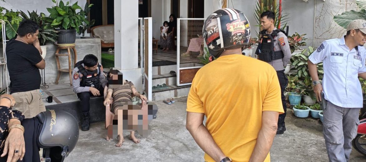 Tim Patmor Polresta Mamuju Evakuasi ke RS Bhayangkara Seorang Anak Perempuan Tanpa Identitas yang ditemukan Pingsan