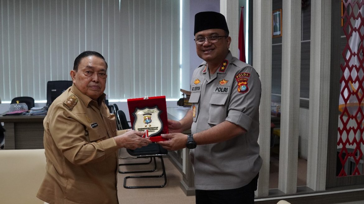 Kunjungan Silaturahmi ke Wagub, Kapolda Sulbar Jalin Sinergi untuk Stabilitas Kamtibmas