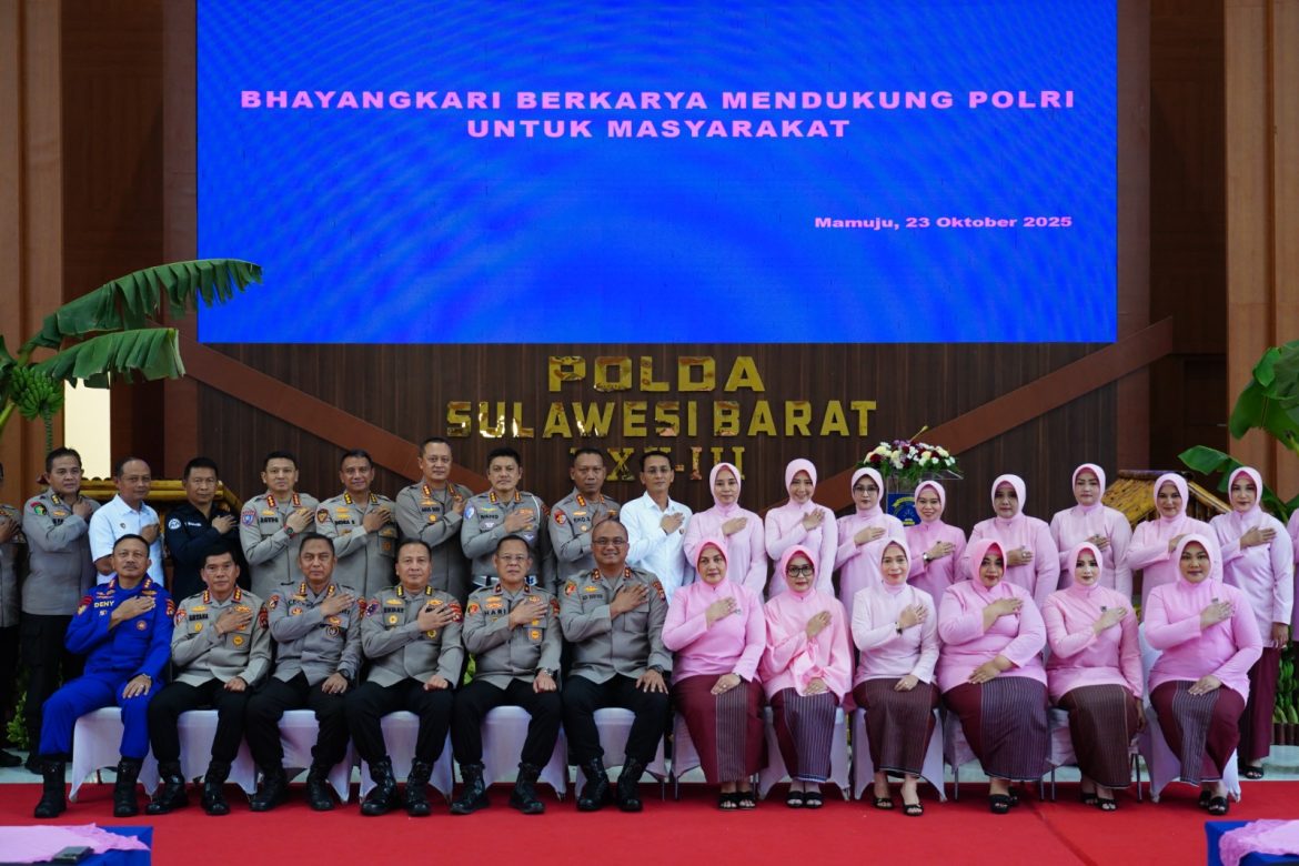 HKGB ke-73: Kapolda Sulbar Ajak Bhayangkari Jadi Inspirasi Keluarga Sehat dan Mandiri