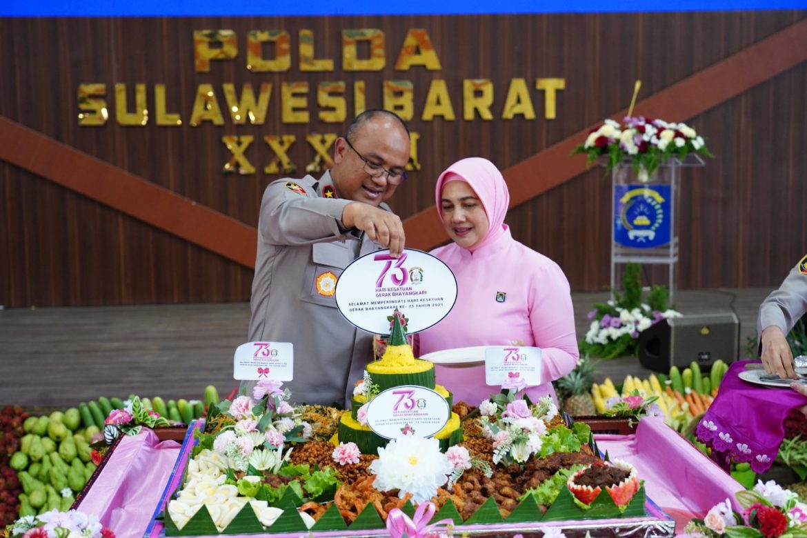 Kapolda Sulbar: Keberhasilan Polri Tak Lepas dari Doa dan Peran Bhayangkari
