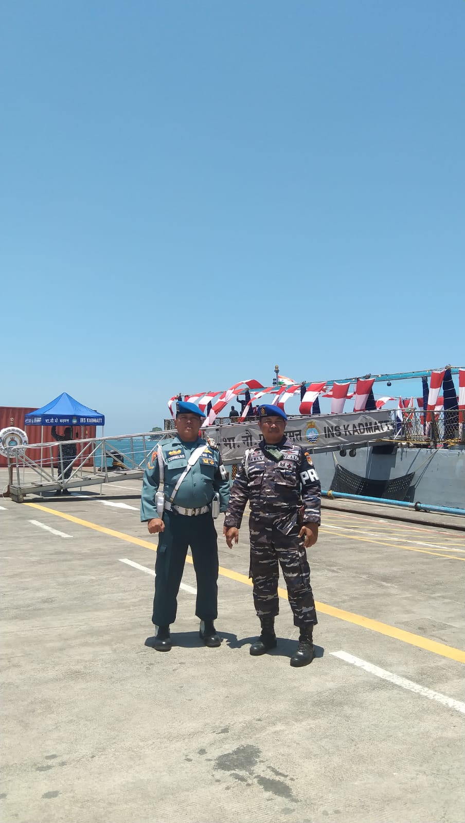 Pomal TNI AL Pastikan Keamanan & Ketertiban: Penyambutan Kapal Perang India INS Kadmatt (P29) di Makassar Berlangsung Lancar