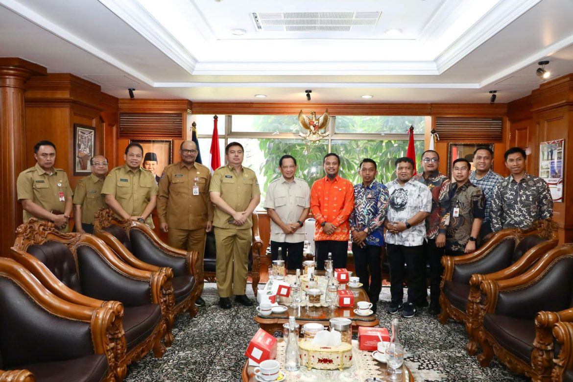 Bupati Sidrap Dampingi Gubernur Sulsel Konsultasi Pembangunan ke Mendagri