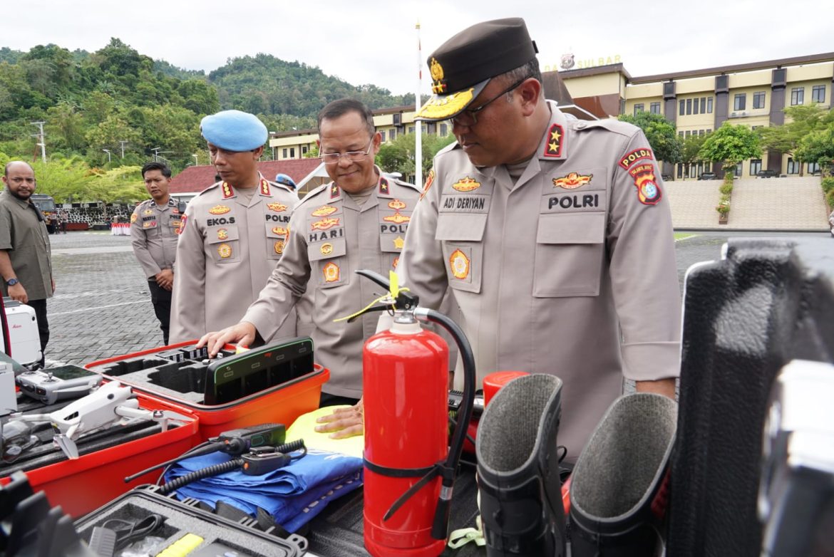 Kapolda Sulbar Cek Kesiapan SAR Hadapi Cuaca Ekstrem di Mamuju