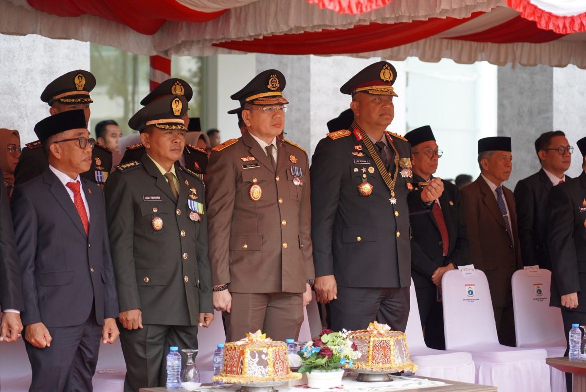 Polda Sulbar dan Forkopimda Peringati Hari Pahlawan ke-80 dengan Khidmat di Kantor Gubernur