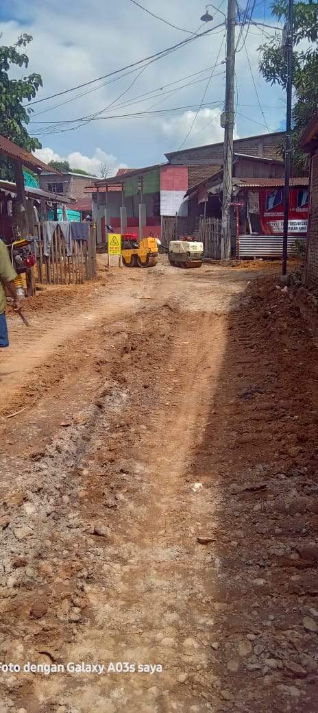 Proyek Puluhan Miliar Penanaman Pipa Air di Bontotangnga Mawang Tak Pernah Memasang Papan Proyek
