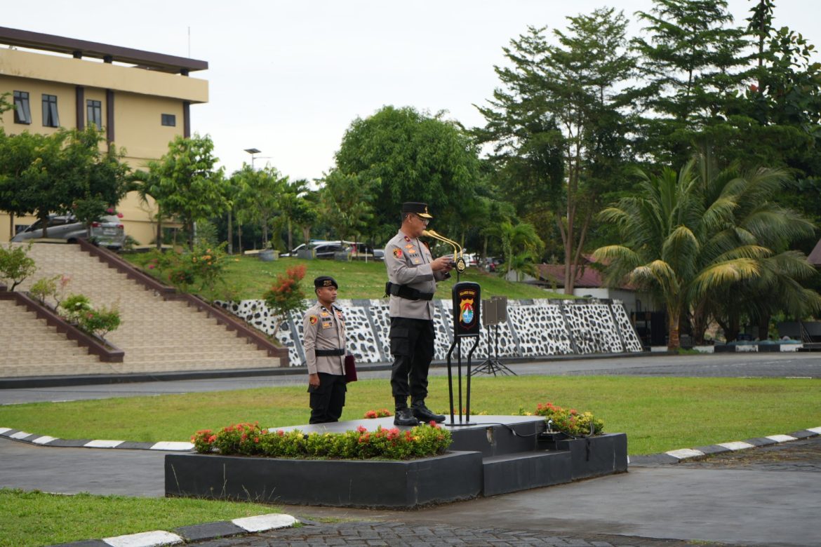 Wakapolda Pimpinan Apel Pasukan: Operasi Zebra Marano 2025 Siap Digelar di Seluruh Sulbar