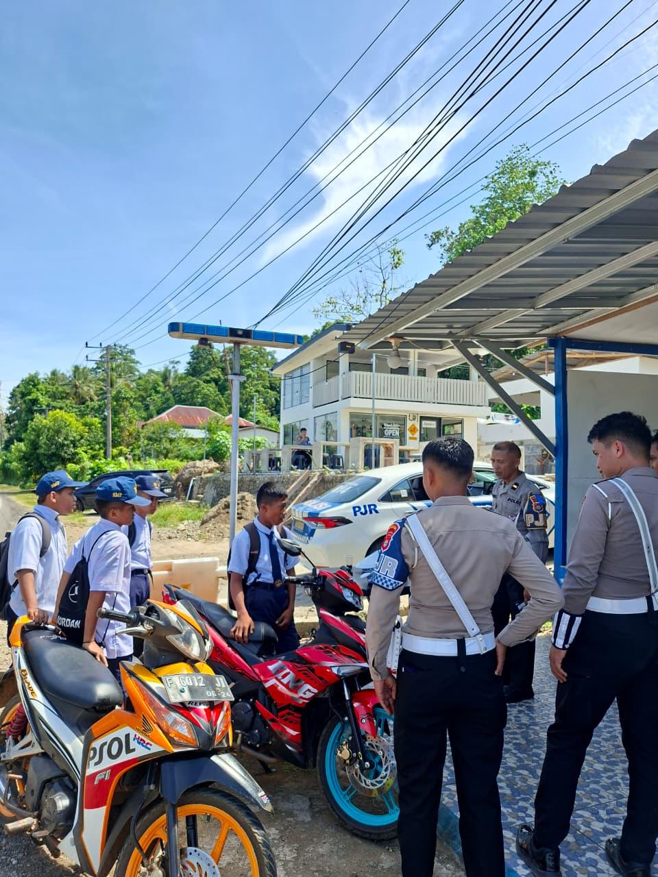 Oprasi Zebra Marano 2025: Pelajar SMP Diberi Edukasi Bahaya Berkendara Tanpa Aturan