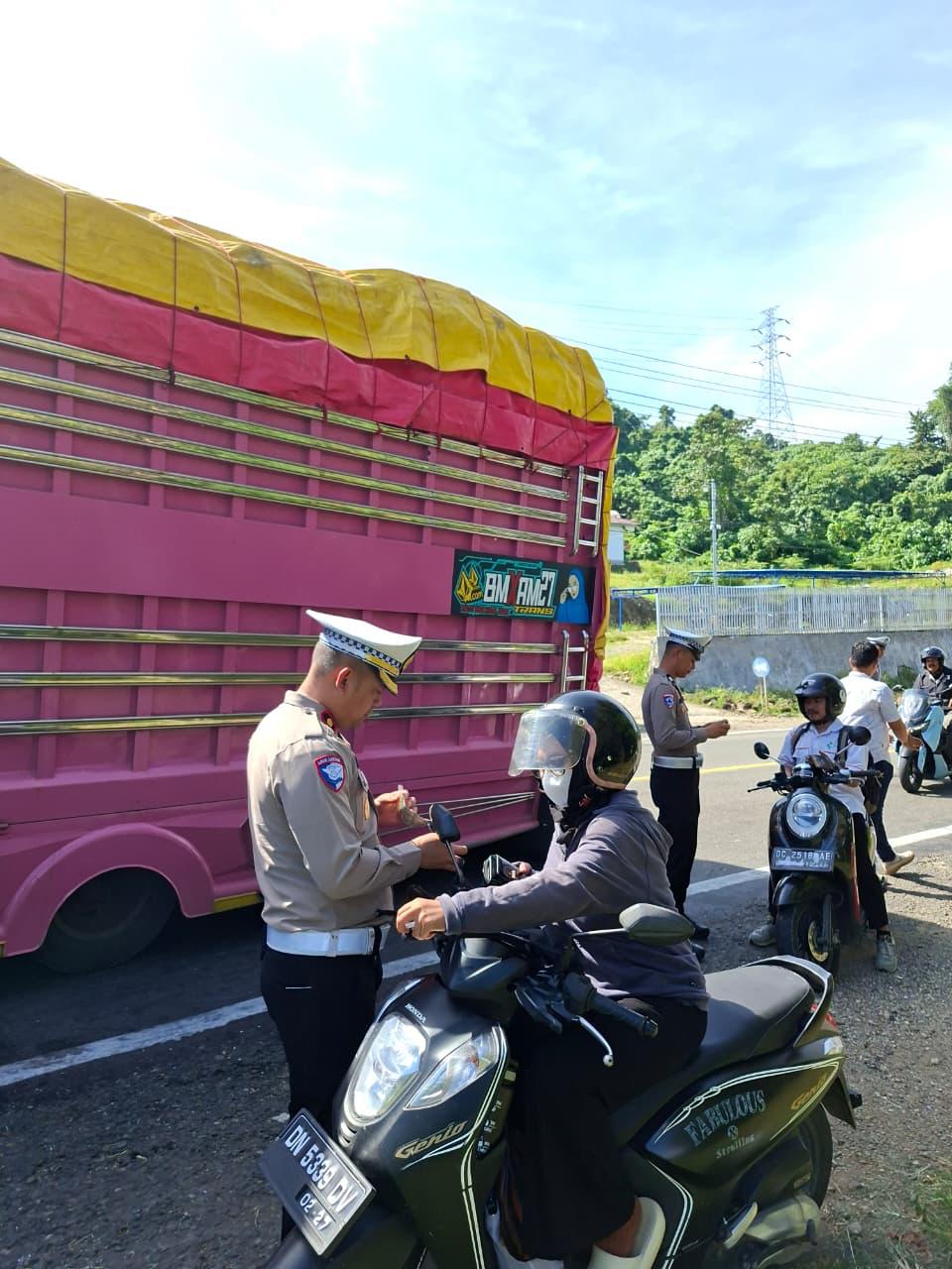 Pelajar Terjaring Razia di Mamuju, Polisi Ingatkan Resiko Nyawa Jika Abai Aturan Lalu Lintas