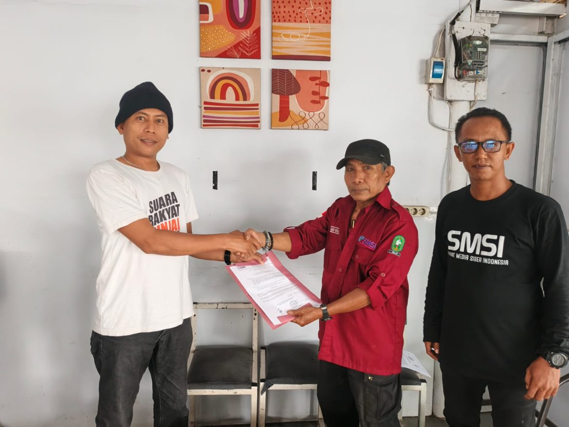Terima SK dari Wilayah Sulsel, Pengurus DPD SMSI kabupaten Sinjai segera bentuk Panitia Rakerda.